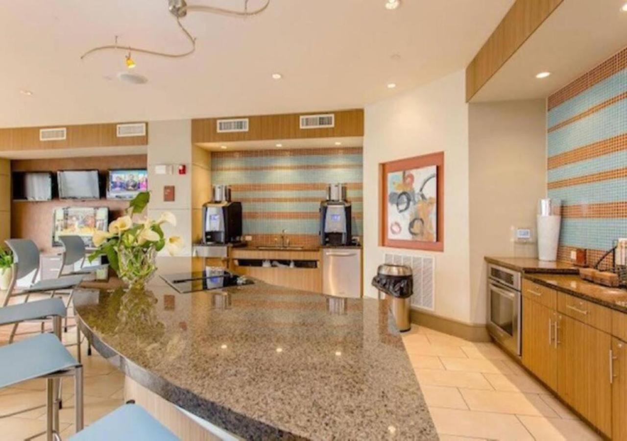 Inviting 2Br - Gym, Pool, Biz Center & Free Parking! Walk 2 Nrg Stadium! Near Med Ctr, Galleria, & Rice Village Houston Eksteriør billede